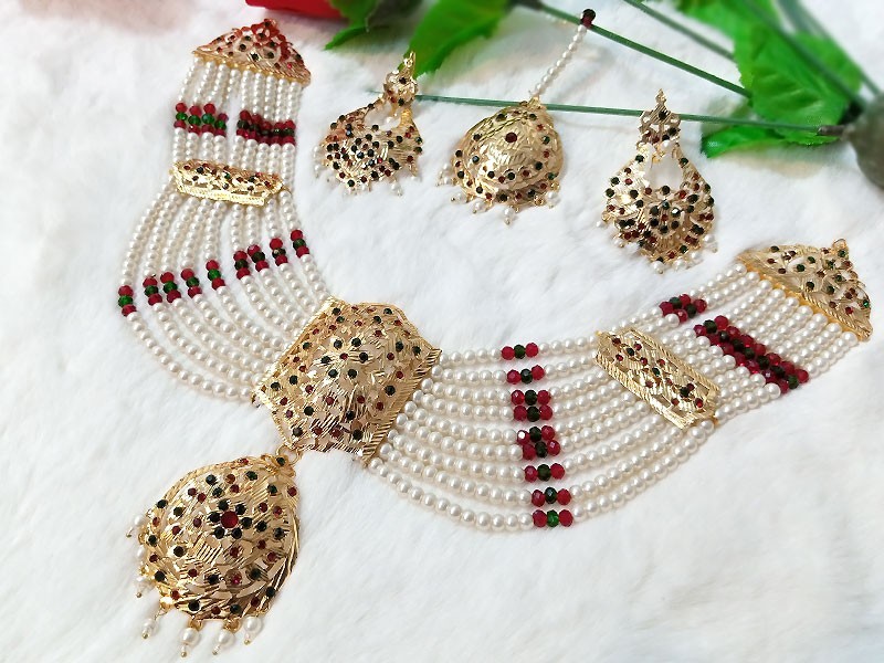 Rhinestone Pearl Angel Wings Design Headdress Hair Clip