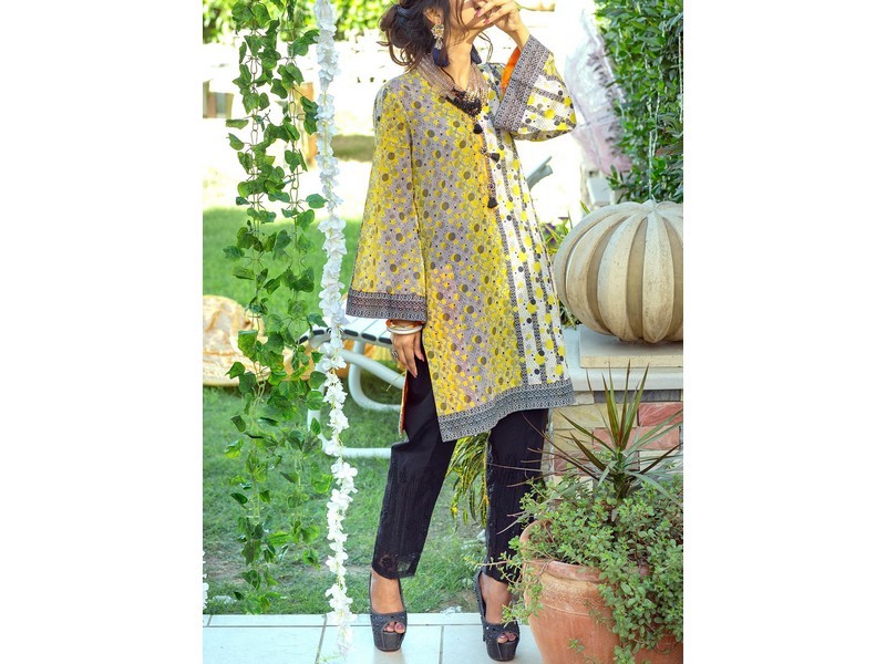 Heavy Embroidered Lawn Dress 2024 with Diamond Organza Dupatta