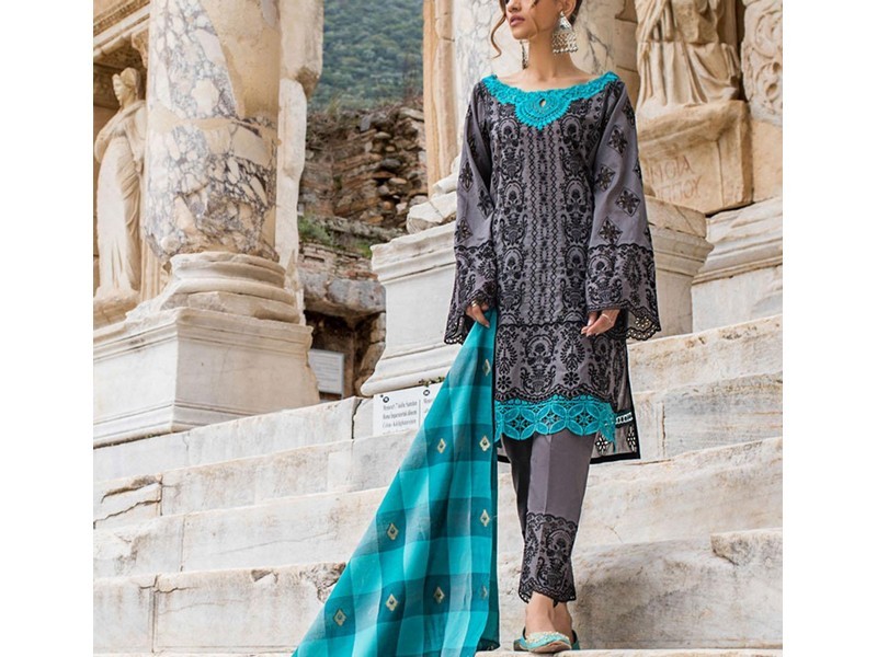 Luxury Embroidered Lawn Dress 2024 with Bamber Chiffon Dupatta