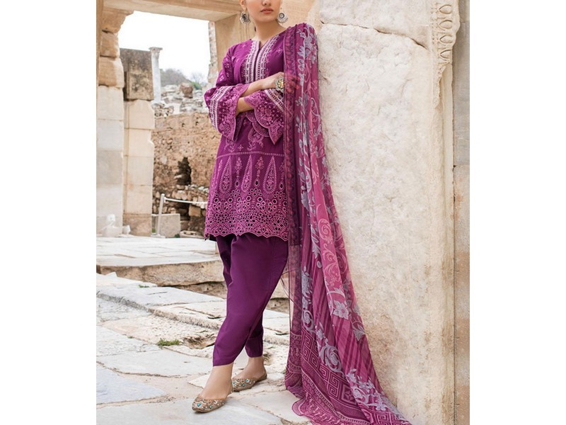 Luxury Embroidered Lawn Dress 2024 with Bamber Chiffon Dupatta