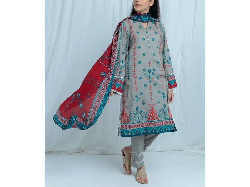 Embroidered EID Lawn Dress with Digital Print Diamond Lawn Dupatta