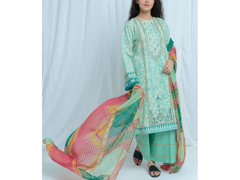 Embroidered EID Lawn Dress with Digital Print Diamond Lawn Dupatta