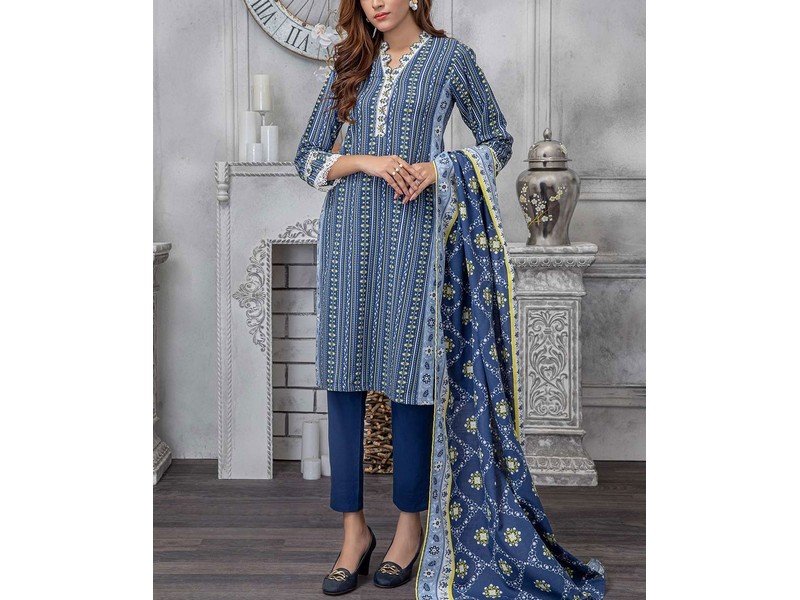 Banarsi Style Embroidered Raw Silk Dress with Lining Print Organza Dupatta