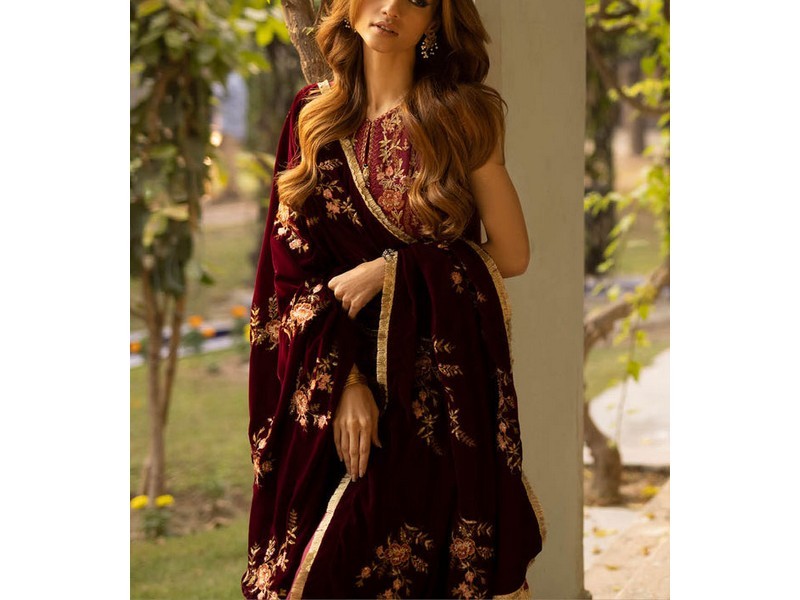 Sapphire Luxury Festive Party Wear Collection 2022