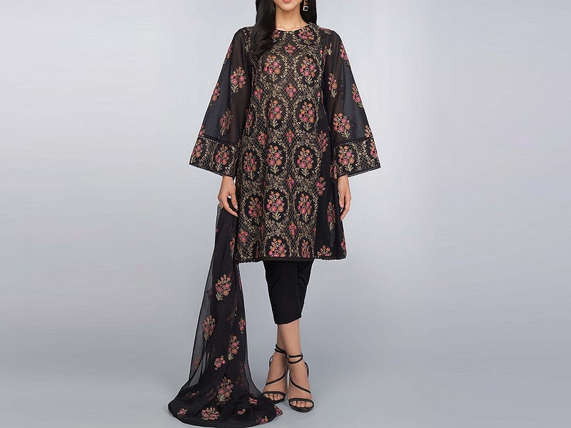 Embroidered EID Lawn Dress 2024 with Printed Chiffon Dupatta