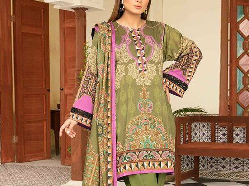 Warda Kashmir Lawn Collection 2018