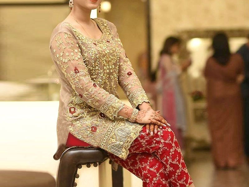 Heavy Embroidered Chiffon Wedding Dress with Embroidered Trouser Price ...