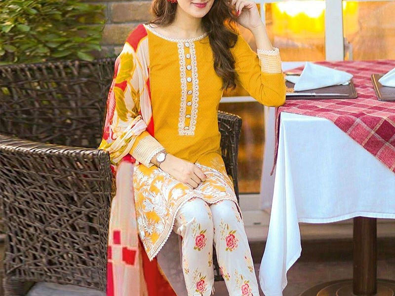 Hit Design Embroidered Lawn Suit with Chiffon Dupatta