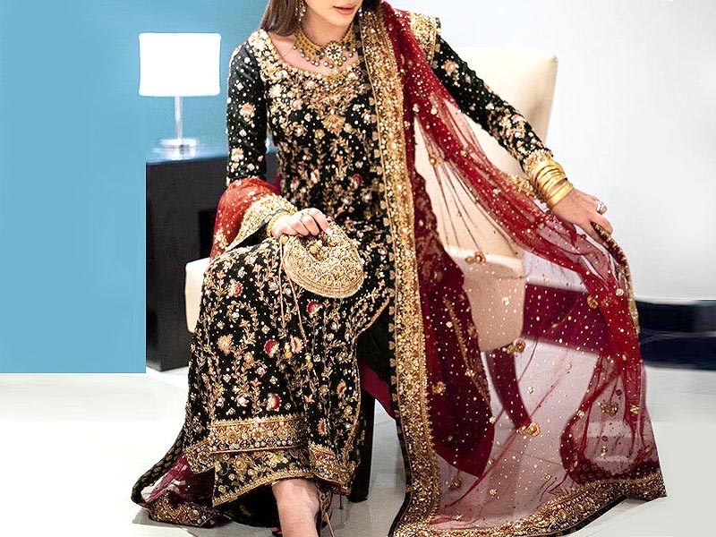 Heavy Embroidered Chiffon Wedding Dress with Net Dupatta