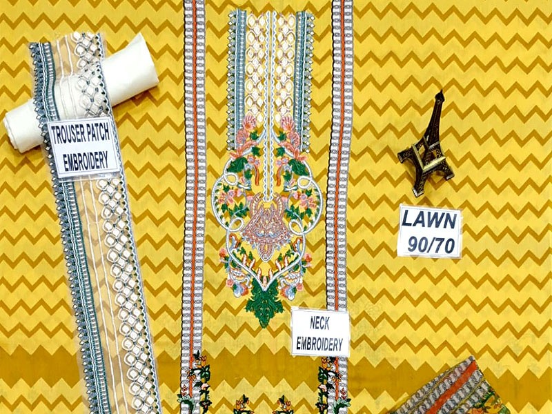 Heavy Embroidered Lawn Dress 2021 with Chiffon Dupatta