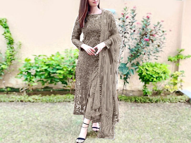 Heavy Embroidered Chiffon Bridal Dress with Embroidered Silk Trouser Price in Pakistan