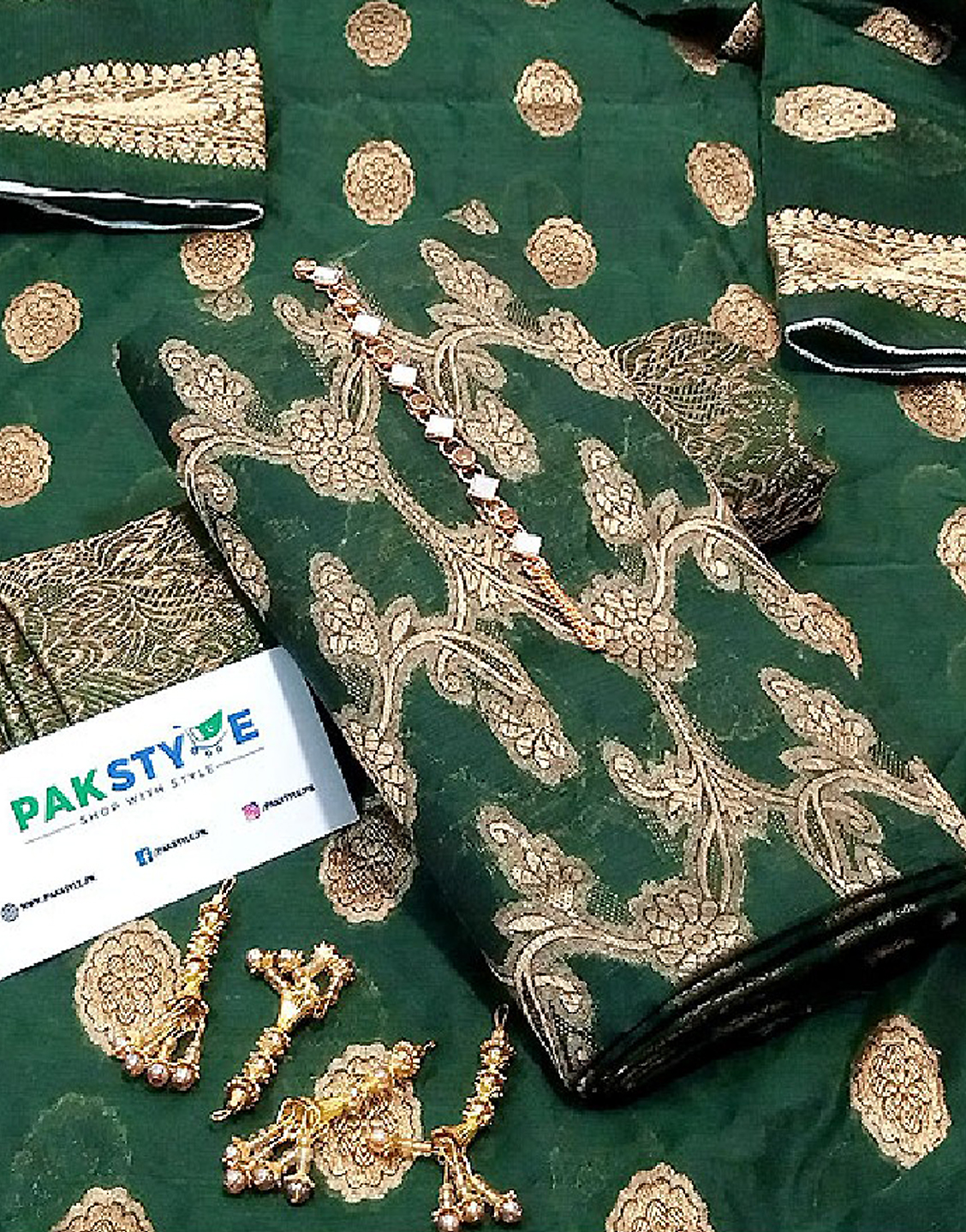 Banarsi Style Cotton Jacquard Dress with Cotton Jacquard Dupatta Price in Pakistan