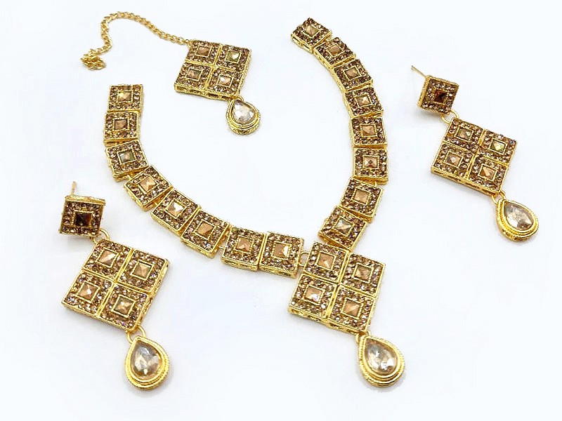 Champagne Color Stone Party Wear Jewelry Set with Earrings & Tikka