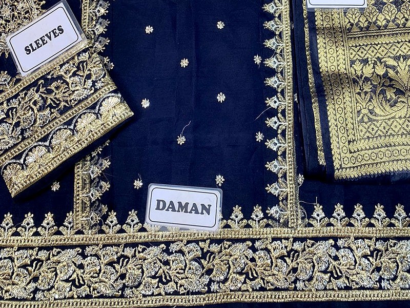 Embroidered Organza Dress with Banarsi Organza Jacquard Dupatta