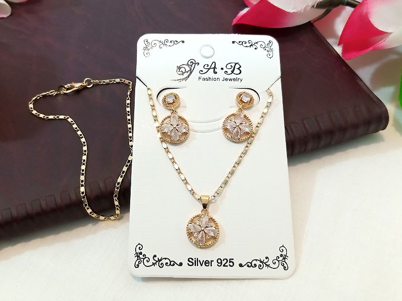 Gold Plated Artificial Bridal Jewellery Set Price in Pakistan