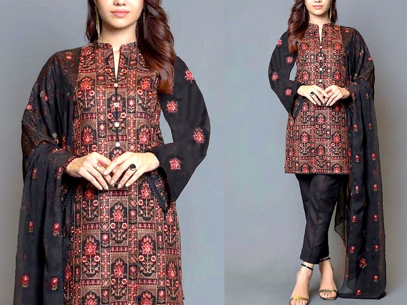 Heavy Embroidered Linen Dress with Embroidered Bamber Chiffon Dupatta Price in Pakistan