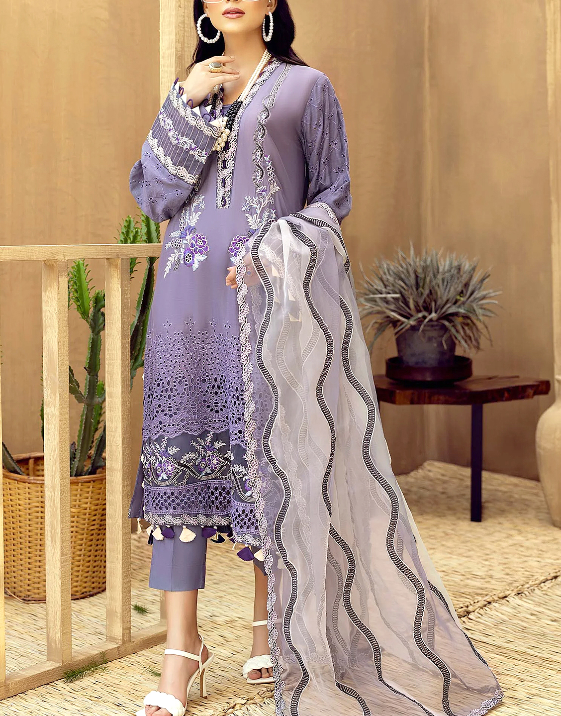 Luxury Schiffli Embroidered EID Lawn Dress with Embroidered Organza Dupatta Price in Pakistan