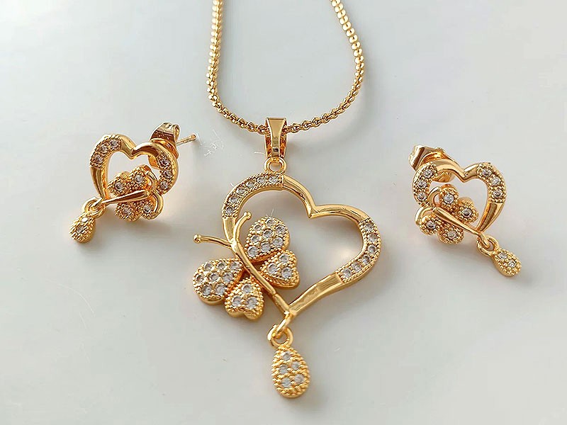 Elegant Heart Shape Necklace Set for Girls