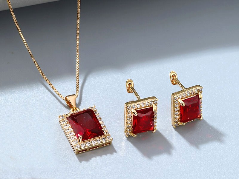 Square Shape Red Faux Ruby Pendant Necklace Set