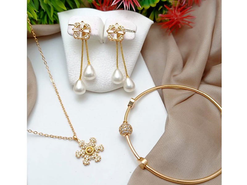 Gold Plated Combo Jewelry Set with Kara Bracelet