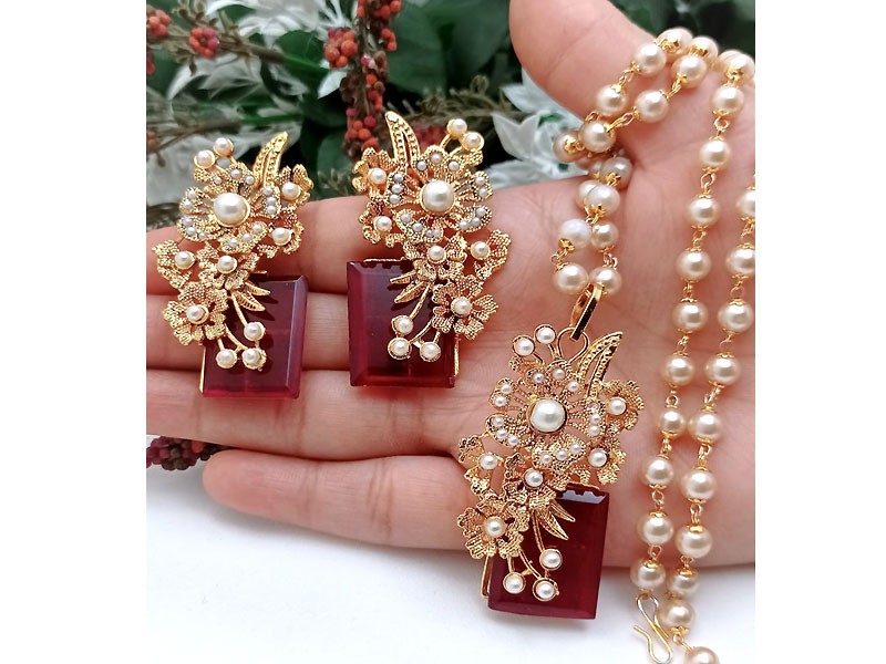 Turkish Gold Polish Jewelry Set with Earrings