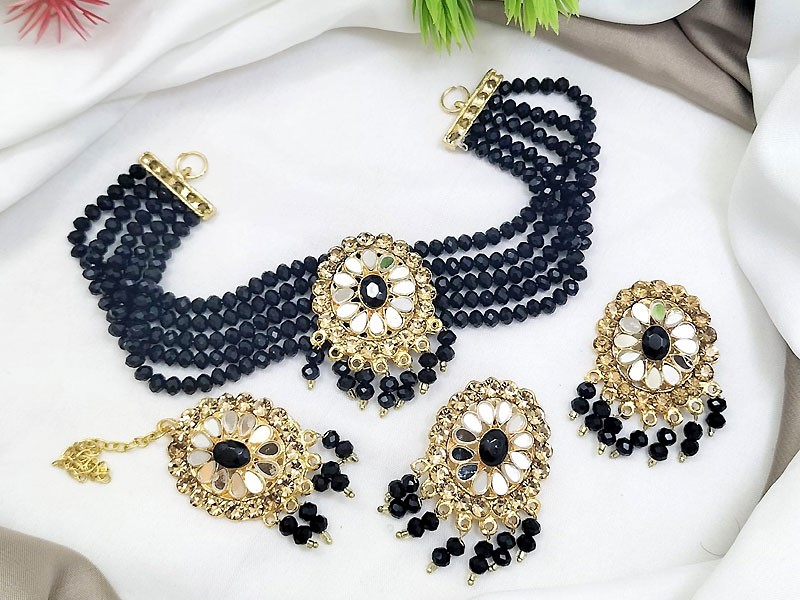 Elegant Bridal Collar Choker Jewelry Set with Earrings and Tikka Price in Pakistan
