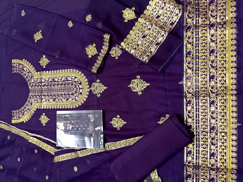 Elegant Embroidered Purple Chiffon Wedding Dress 2023