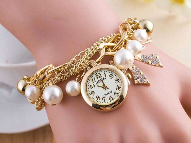 Elegant Stone Studded Women's Bracelet Watch - White Dial Price in Pakistan