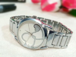 Elegant Heart Dial Ladies Silver Watch Price in Pakistan