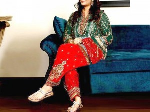 2-Pcs Embroidered Linen Dress with Embroidered Trouser