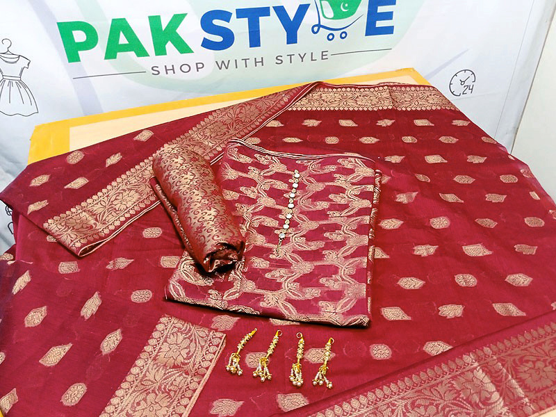 Banarsi Style Cotton Jacquard Dress with Cotton Jacquard Dupatta Price in Pakistan