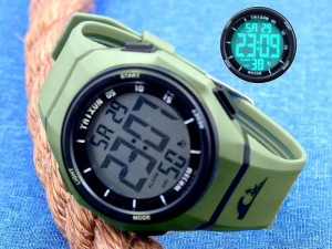 Taixun Digital Water-Resistant Sports Watch - Green
