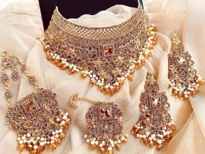 Classic Bridal Collar Choker Necklace Set with Earrings, Jhummar and Tikka Price in Pakistan
