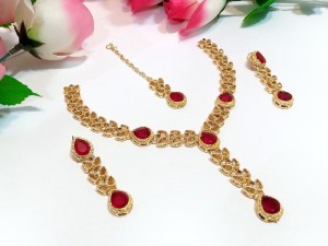 Elegant Party Wear Jewellery Set with Drop Earrings & Tikka Price in Pakistan