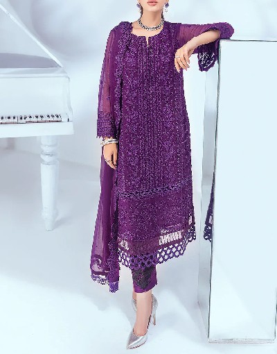 Heavy Embroidered Purple Chiffon Wedding Dress 2023 Price in Pakistan