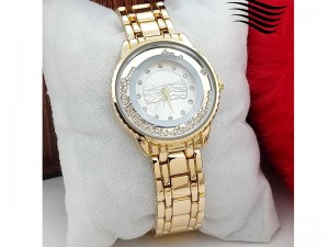 Stylish Golden Bracelet Watch for Women