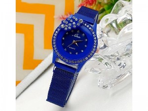 Noble Leaf Magnet Chain Fashion Watch for Ladies - Blue Price in Pakistan