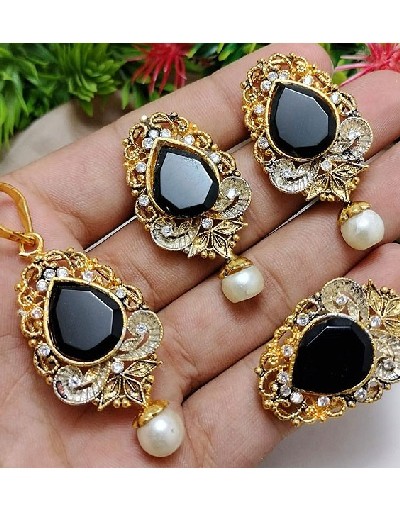 Egyptian Necklace Set with Adjustable Ring Price in Pakistan