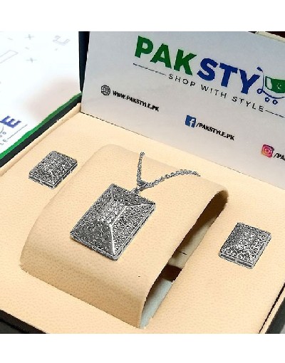 Elegant Necklace & Earring Set for Ladies Price in Pakistan