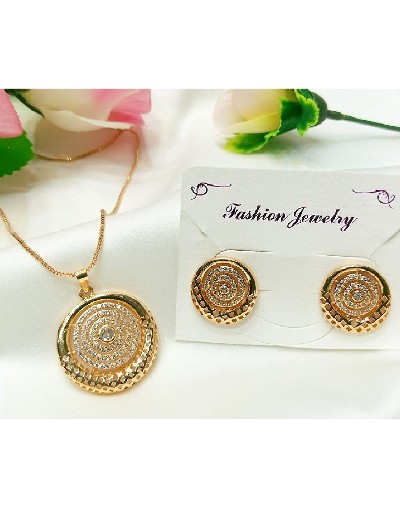 Elegant Golden Women's Locket with Earrings Price in Pakistan