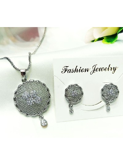 Stylish Silver Necklace Set for Girls & Women Price in Pakistan