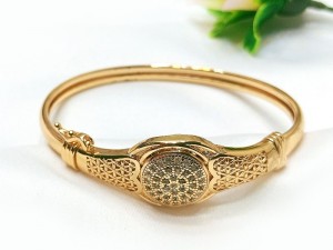 Elegant Golden Lock Kara Bracelet Price in Pakistan