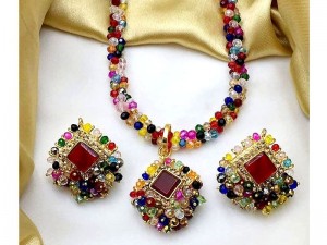 Elegant Mala Necklace Set with Earrings Price in Pakistan