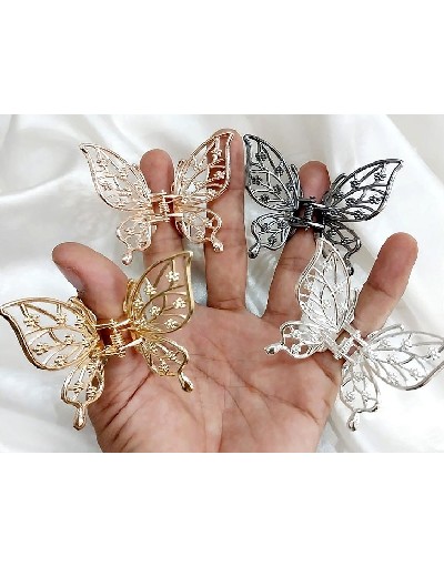 Pack of 4 Butterfly Shaped Hair Clips Price in Pakistan