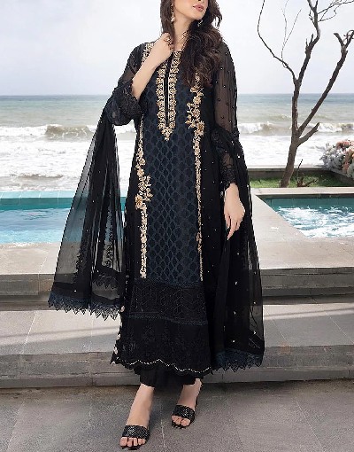 Adorable Heavy Embroidered Black Chiffon Wedding Dress 2024 Price in Pakistan