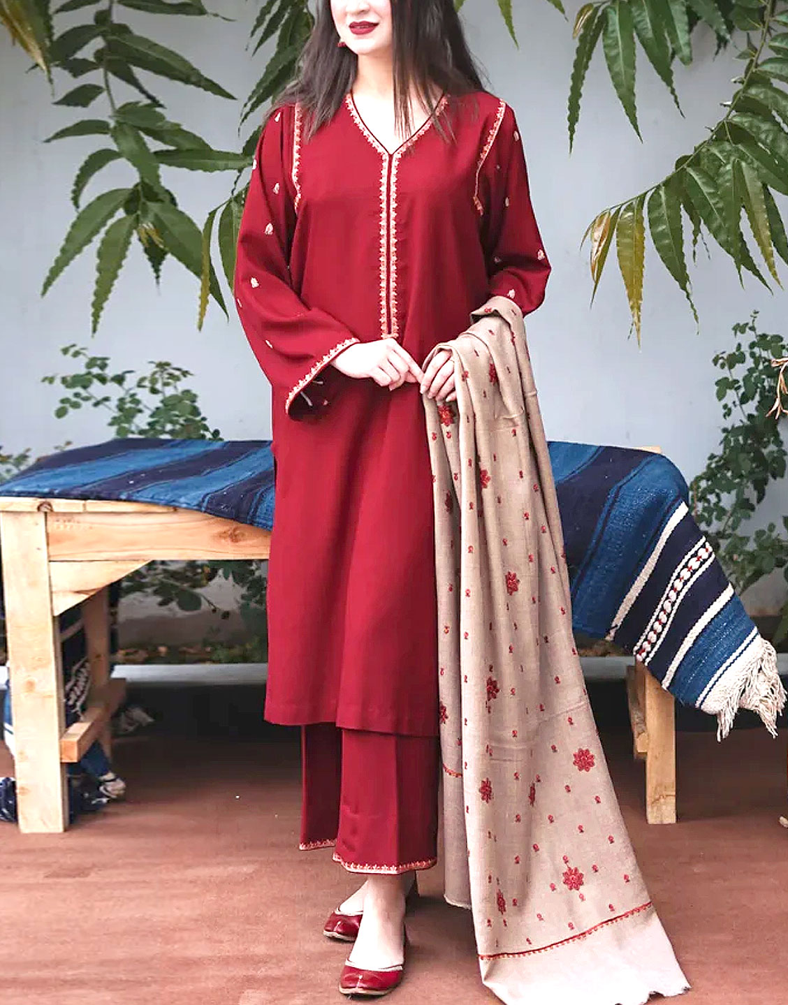 Decent Embroidered Dhanak Dress with Dhanak Shawl Dupatta Price in Pakistan