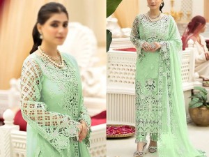 Fancy Heavy Embroidered Chiffon Wedding Dress with Chiffon Dupatta Price in Pakistan